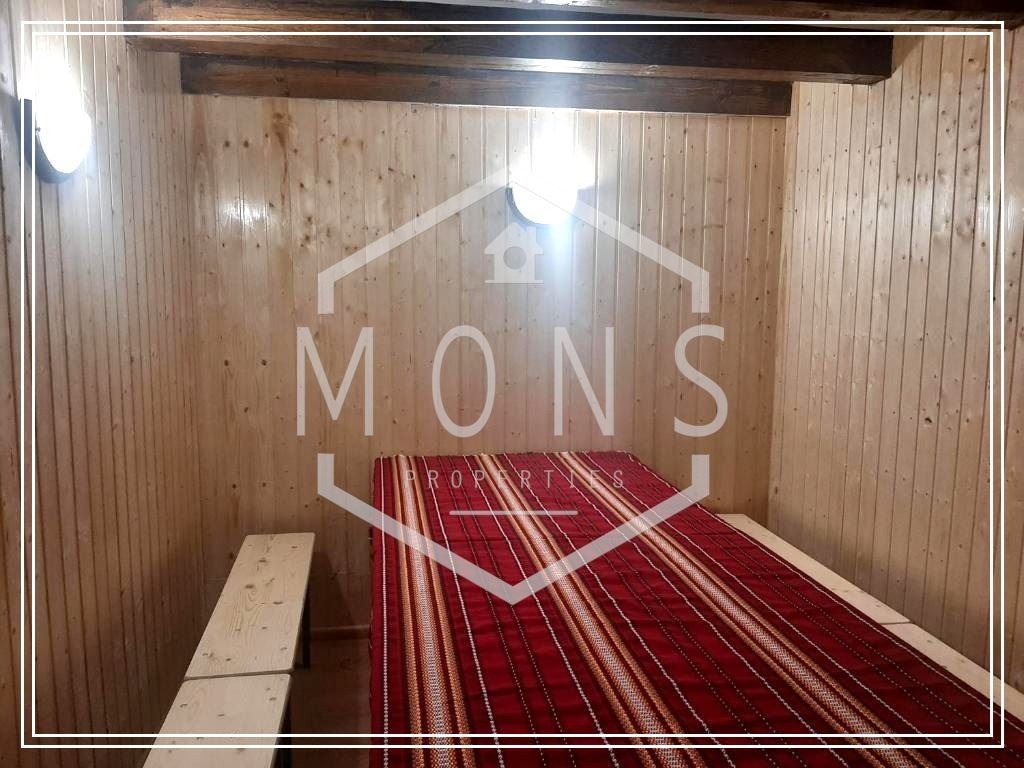 Продава КЪЩА, гр. Добрич, Център, снимка 6 - Къщи - 53799694