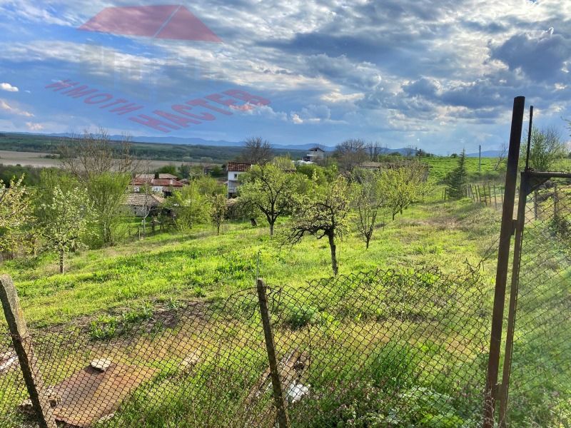 Продава ПАРЦЕЛ в област Шумен, с. Мараш - 1070 кв.м / 36 000 € » 70 409.88 лв., ИМОТИ НАСТЕВ