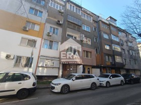 3+ camere da letto Tsentar, Varna 15