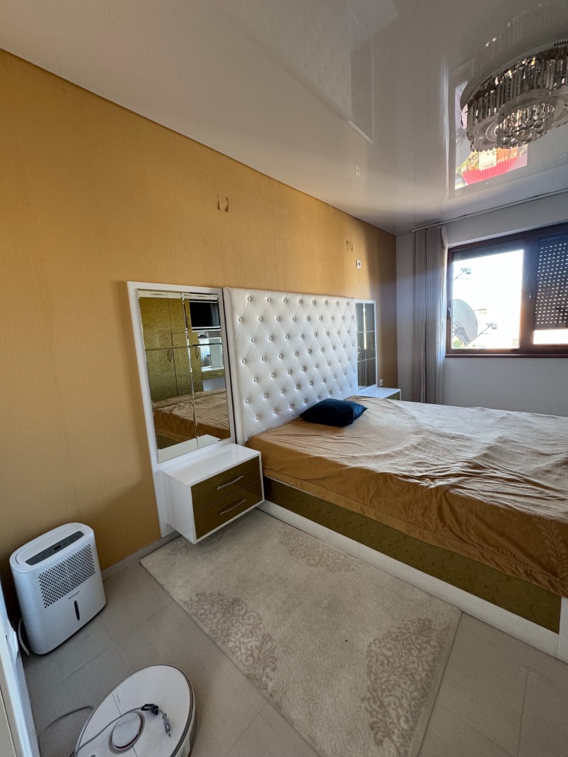 Продава  3-стаен град Търговище , Вароша , 94 кв.м | 78338666 - изображение [9]