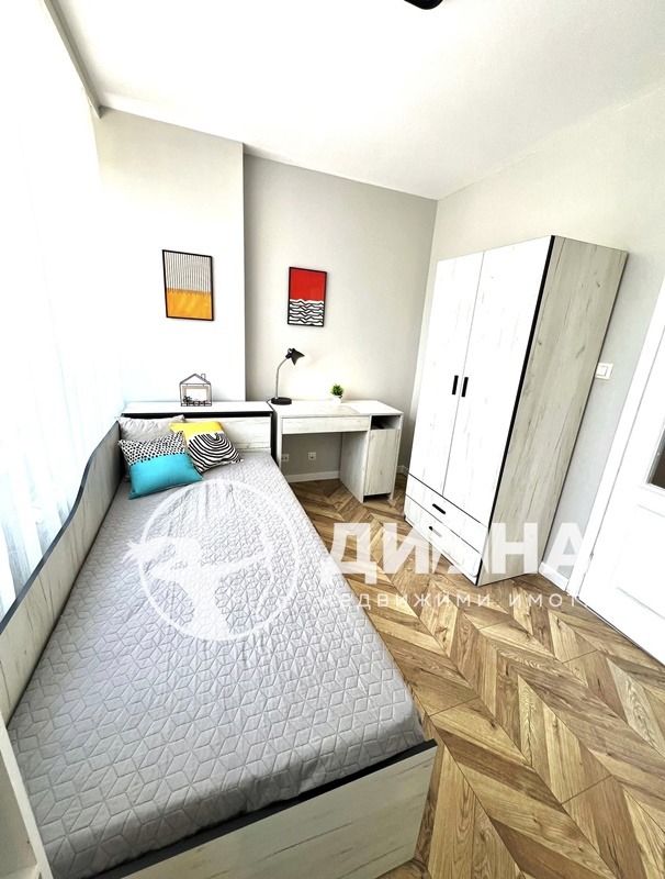 Продава  3-стаен град Пловдив , Христо Смирненски , 97 кв.м | 49237865 - изображение [8]