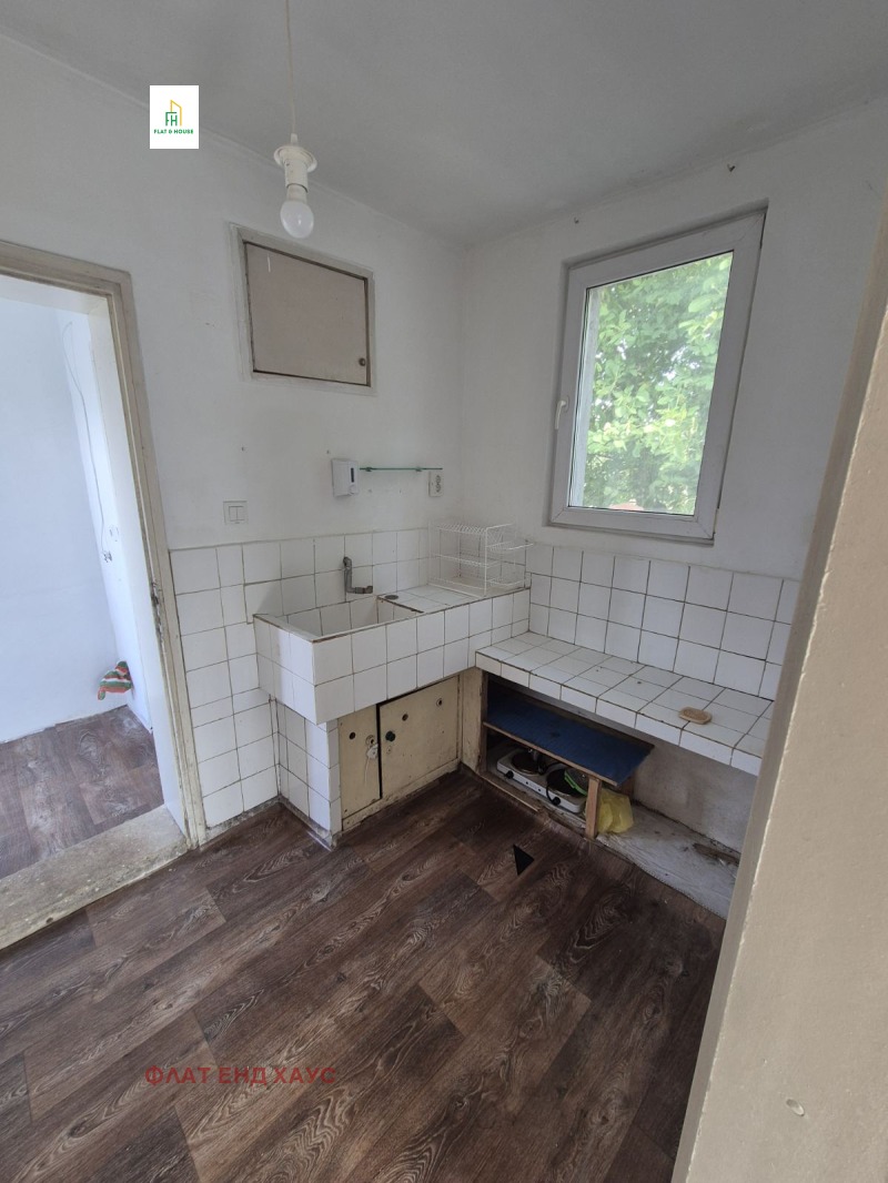 Продава  Къща област Варна , с. Орешак , 43 кв.м | 64379284 - изображение [13]