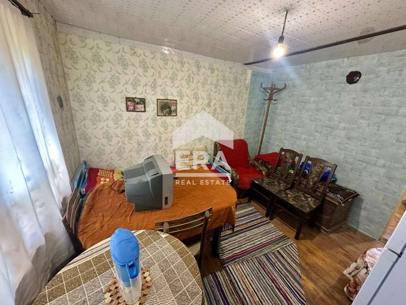 Продава КЪЩА, с. Долина, област Добрич, снимка 4 - Къщи - 54848364