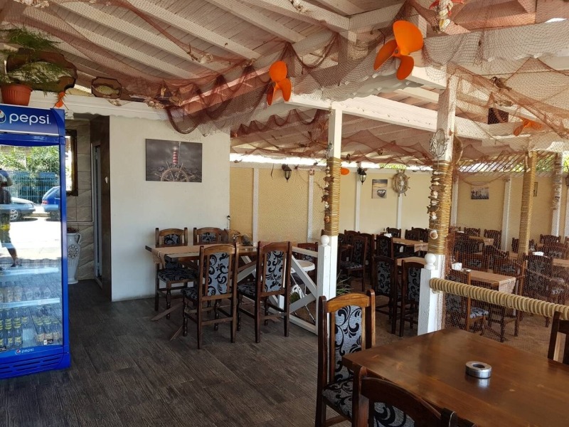 Продаја  Бар; кафић регион Бургас , Поморие , 100 м2 | 23927330