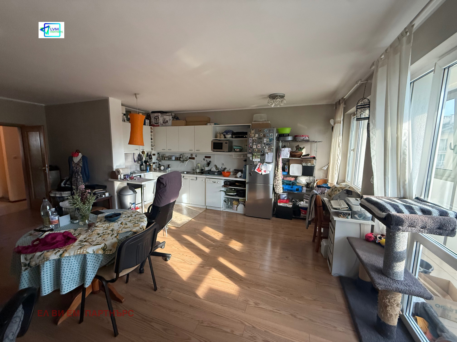 Продава 3-СТАЕН, гр. София, Оборище, снимка 4 - Апартаменти - 55013952