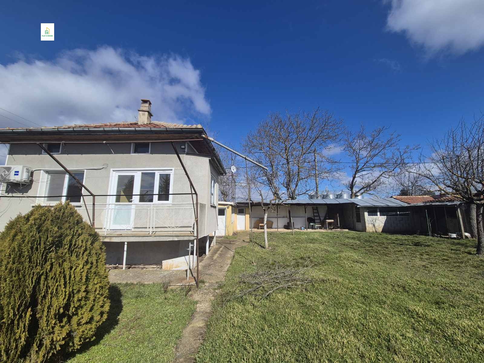 Продава КЪЩА, с. Орешак, област Варна, снимка 5 - Къщи - 51653787