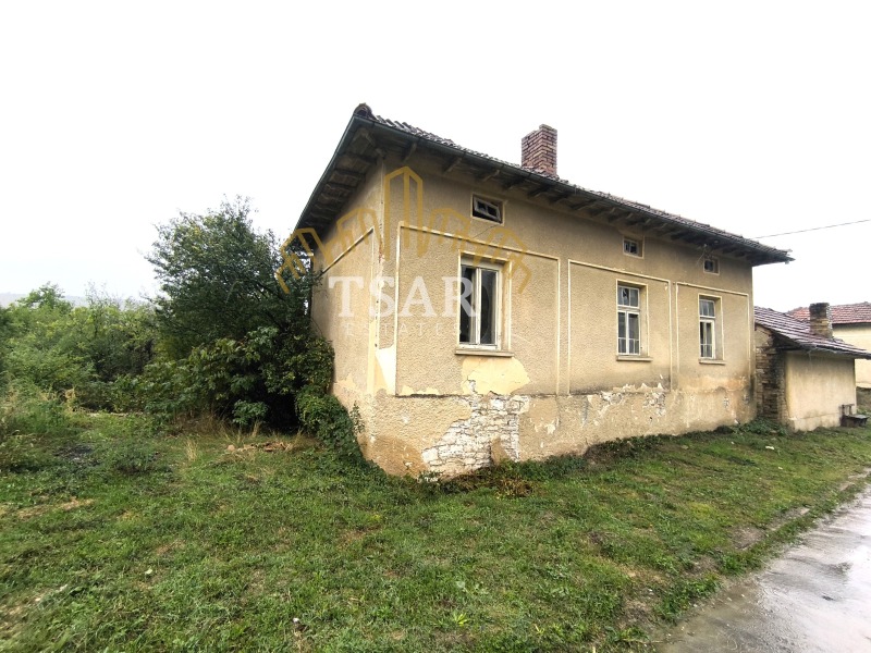 Продава КЪЩА в област Велико Търново, с. Бяла река - 85 кв.м / 9 000 € » 17 602.47 лв., ЦАР ЕСТЕЙТС
