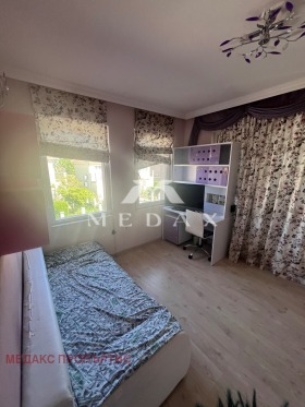 Hus Pomorie, region Burgas 6
