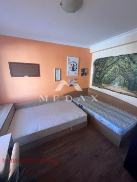 Hus Pomorie, region Burgas 12
