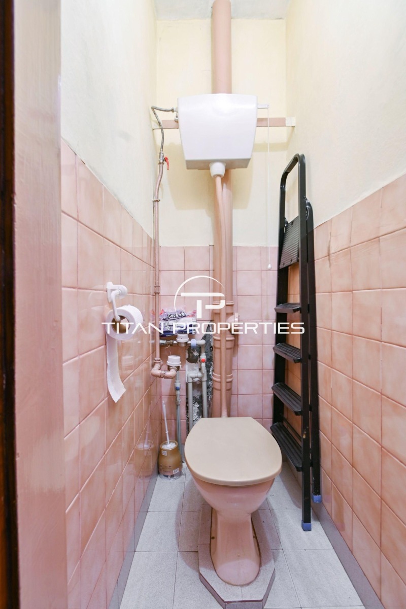 Продава 2-СТАЕН, гр. София, Борово, снимка 10 - Апартаменти - 52293964