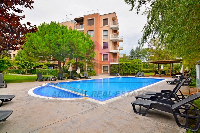 En venta  2 dormitorios Varna , k.k. Sv.Sv. Konstantin i Elena , 85 metros cuadrados | 79176409