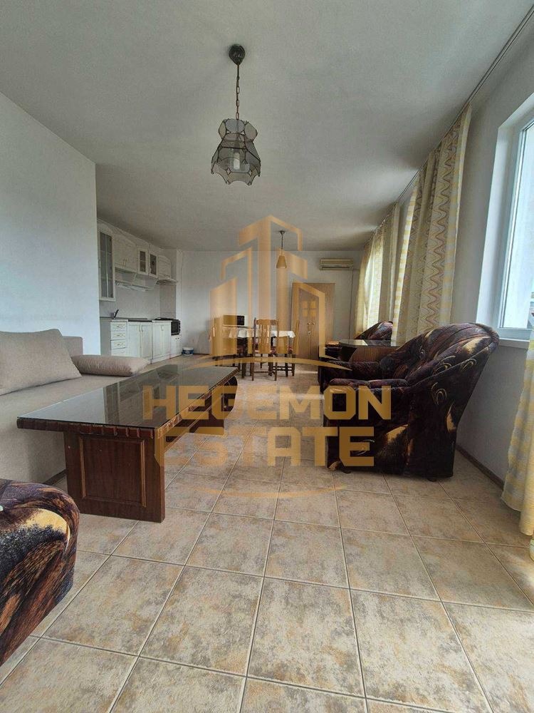 Продава 3-СТАЕН, гр. Варна, Окръжна болница-Генерали, снимка 2 - Апартаменти - 54500988