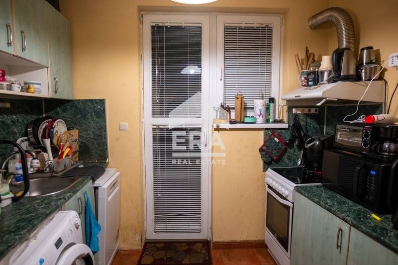 Продава 4-СТАЕН, гр. София, Павлово, снимка 14 - Апартаменти - 53999248