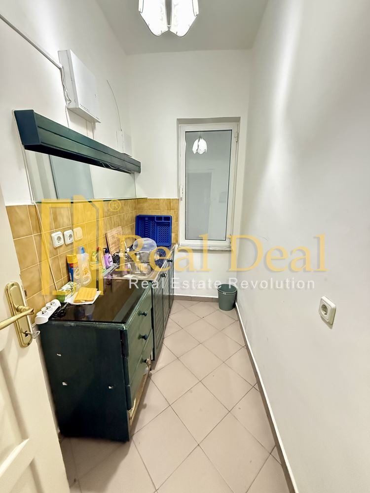 Продава 4-СТАЕН, гр. София, Център, снимка 14 - Апартаменти - 54645963