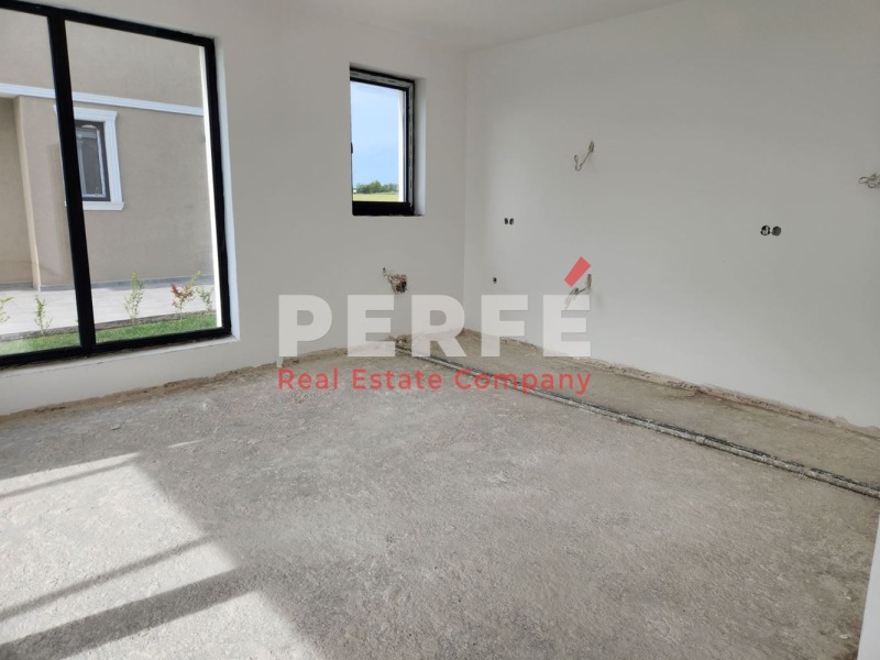 Te koop  Huis Burgas , Sarafovo , 149 m² | 11719857 - afbeelding [2]