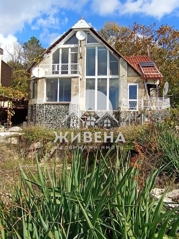 Продава КЪЩА, гр. Варна, м-т Акчелар