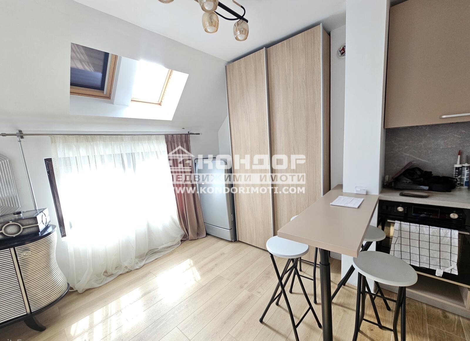 Продава 1-СТАЕН, гр. Пловдив, Център, снимка 5 - Апартаменти - 54832009