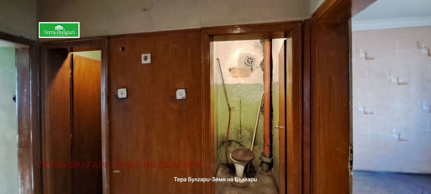 Продава 3-СТАЕН, гр. Перник, Център, снимка 13 - Апартаменти - 53761975