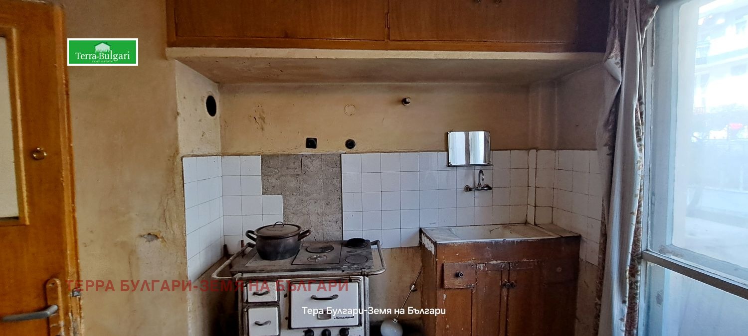 Продава 3-СТАЕН, гр. Перник, Център, снимка 16 - Апартаменти - 53761975