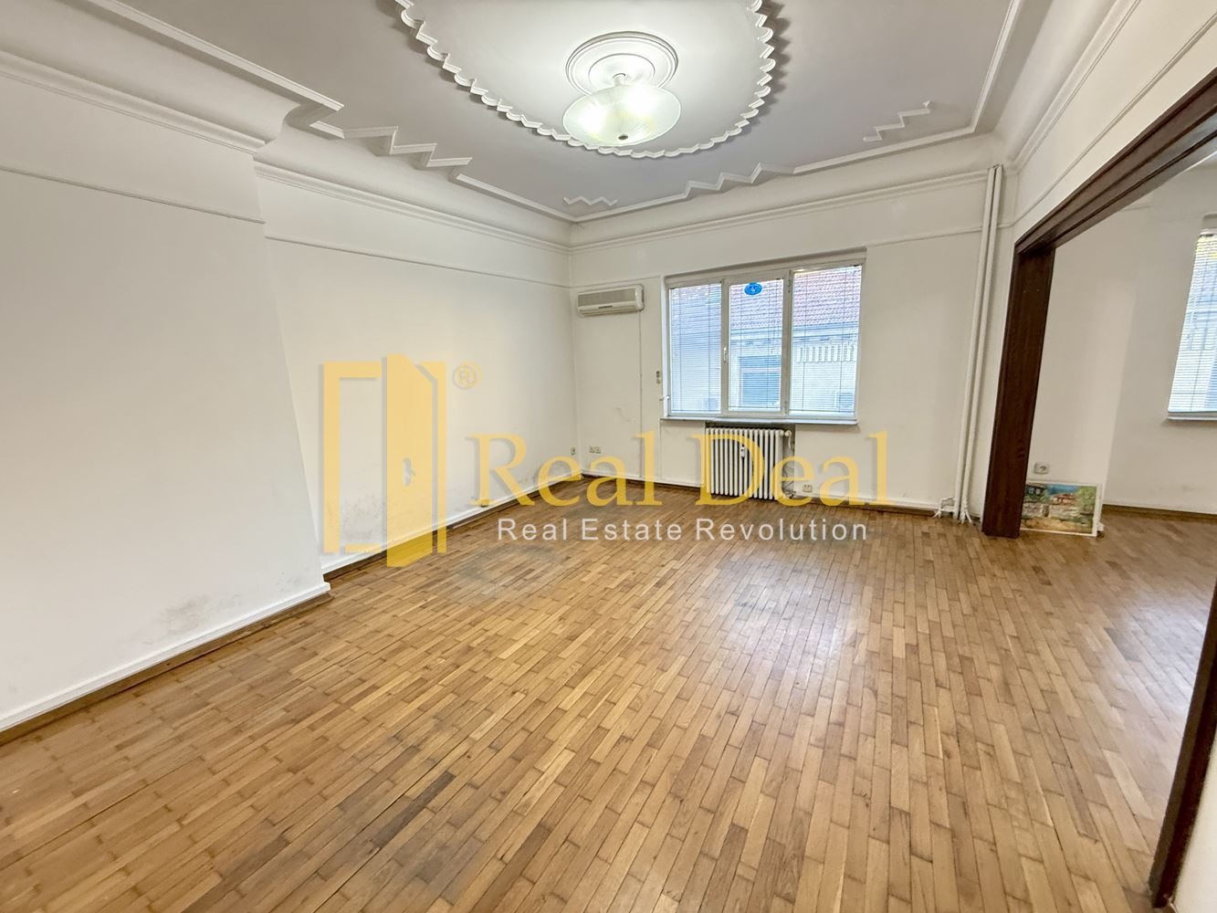 Продава 4-СТАЕН, гр. София, Център, снимка 4 - Апартаменти - 54645963