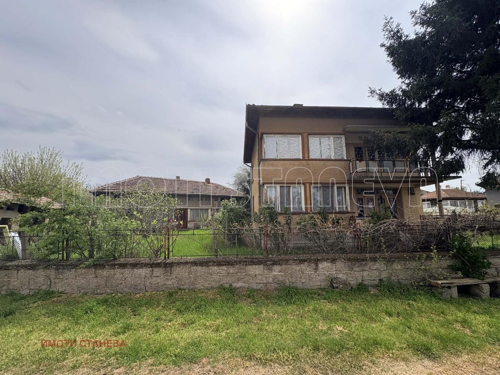 Продава КЪЩА, с. Сланотрън, област Видин, снимка 2 - Къщи - 54261685
