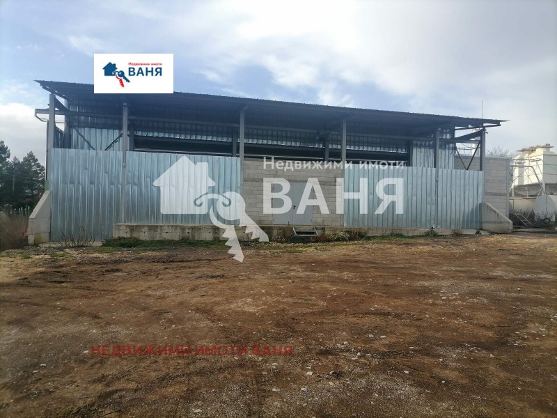 Продава ФАБРИКА/ЗАВОД в област Добрич, с. Смолница - 1675 кв.м / 131 146.37 € » 256 500 лв., НЕДВИЖИМИ ИМОТИ ВАНЯ