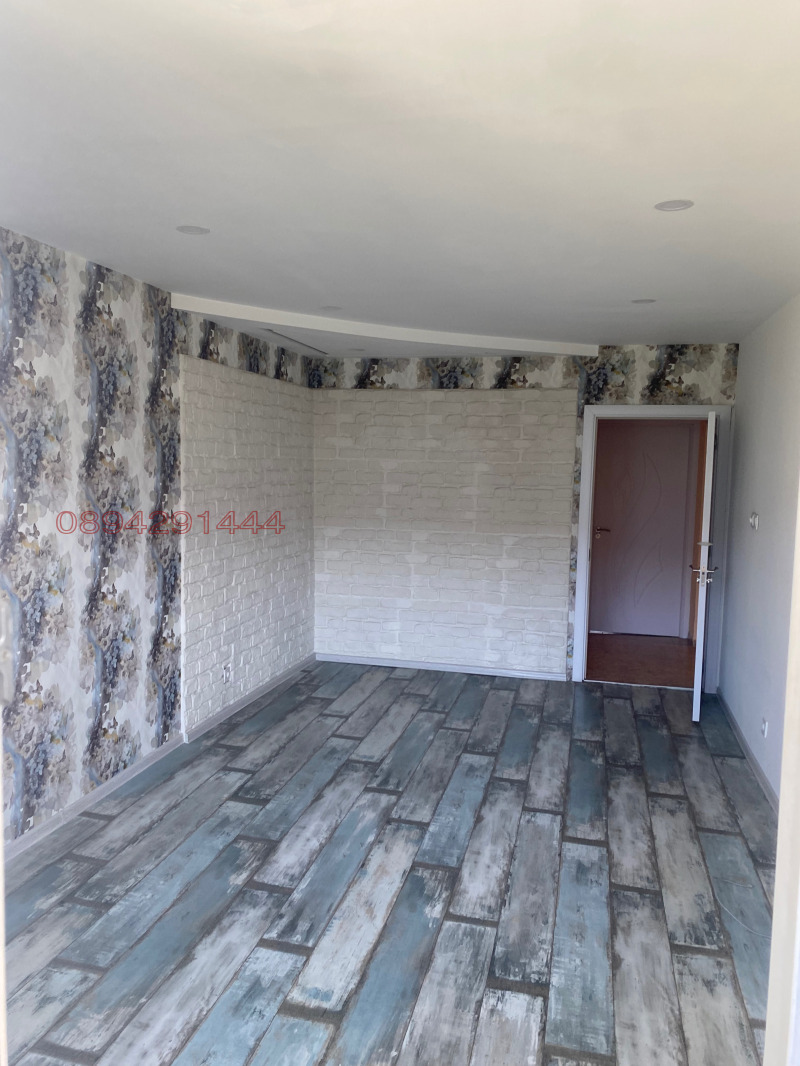 Eladó  1 hálószoba Sofia , Suhata reka , 65 négyzetméter | 79049402