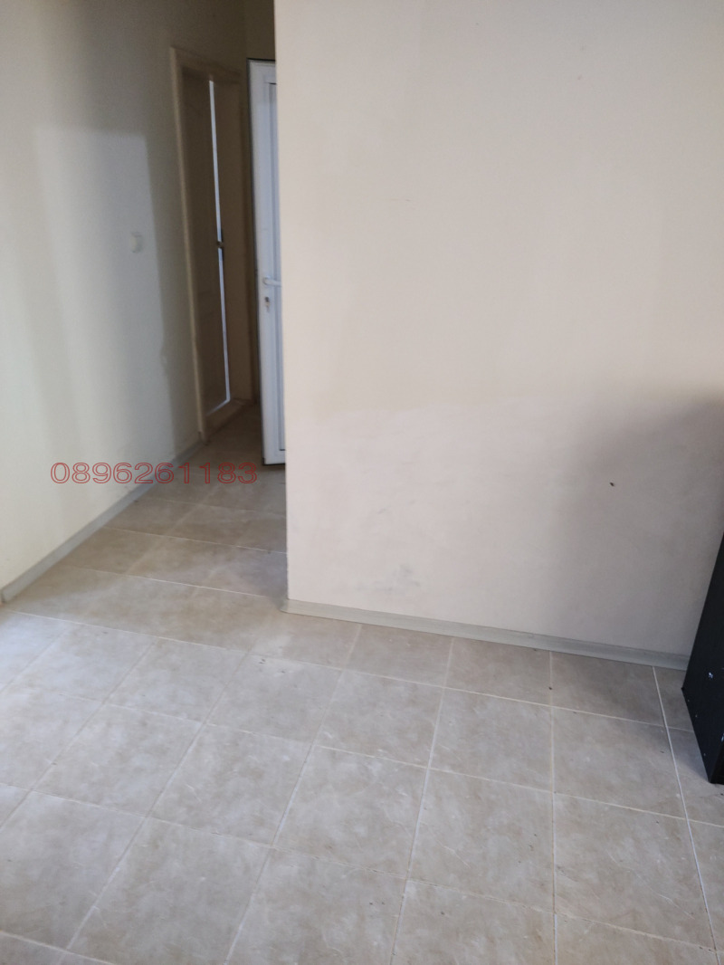 Продава  4-стаен област Добрич , с. Стражица , 125 кв.м | 54424097 - изображение [8]