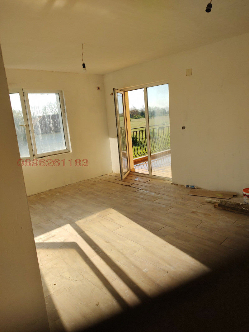 Продава  4-стаен област Добрич , с. Стражица , 125 кв.м | 54424097 - изображение [5]