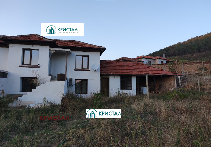 Продава КЪЩА, с. Песнопой, област Пловдив, снимка 7 - Къщи - 47340365