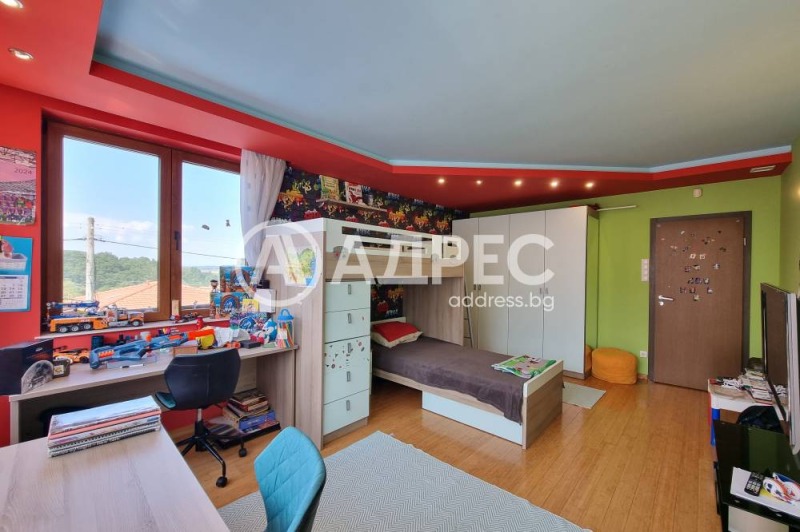 Продава  Къща област Перник , с. Рударци , 437 кв.м | 32472135 - изображение [16]