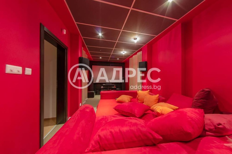 Продава  Къща област Перник , с. Рударци , 437 кв.м | 32472135 - изображение [9]