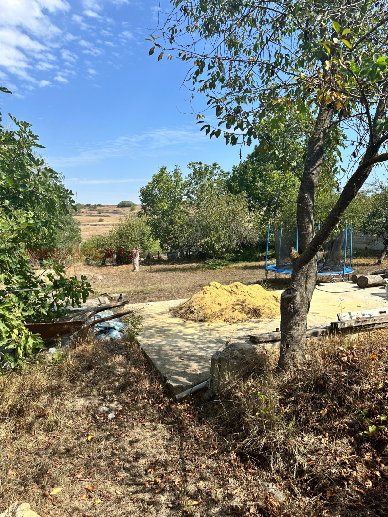 Продава КЪЩА, гр. Варна, с. Константиново, снимка 2 - Къщи - 53089953