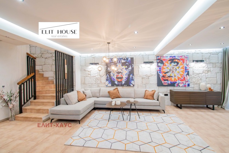 Продава КЪЩА, гр. София, Карпузица, снимка 2 - Къщи - 52829084