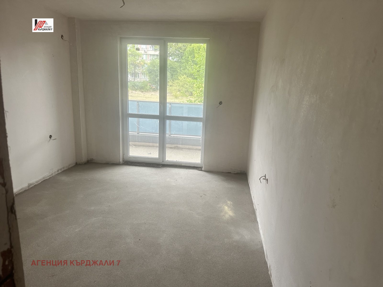 Продава 3-СТАЕН, гр. Кърджали, Център, снимка 2 - Апартаменти - 54212432