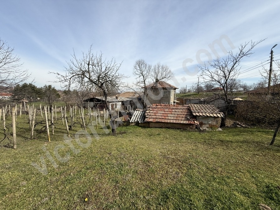 Продава КЪЩА, с. Самоводене, област Велико Търново, снимка 2 - Къщи - 53896796