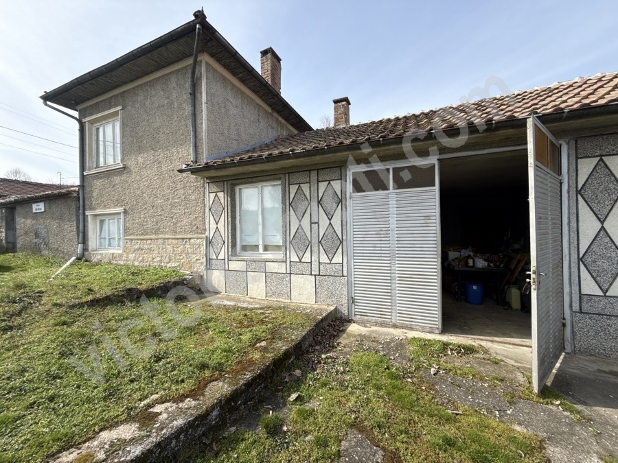 Продава КЪЩА, с. Самоводене, област Велико Търново, снимка 5 - Къщи - 53896796