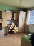 Продава 2-СТАЕН, град Шумен, Болницата • 175000 лв. / 89476.08 € • 81484476 1