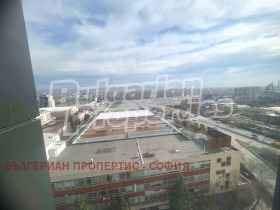 2 slaapkamers Poligona, Sofia 8