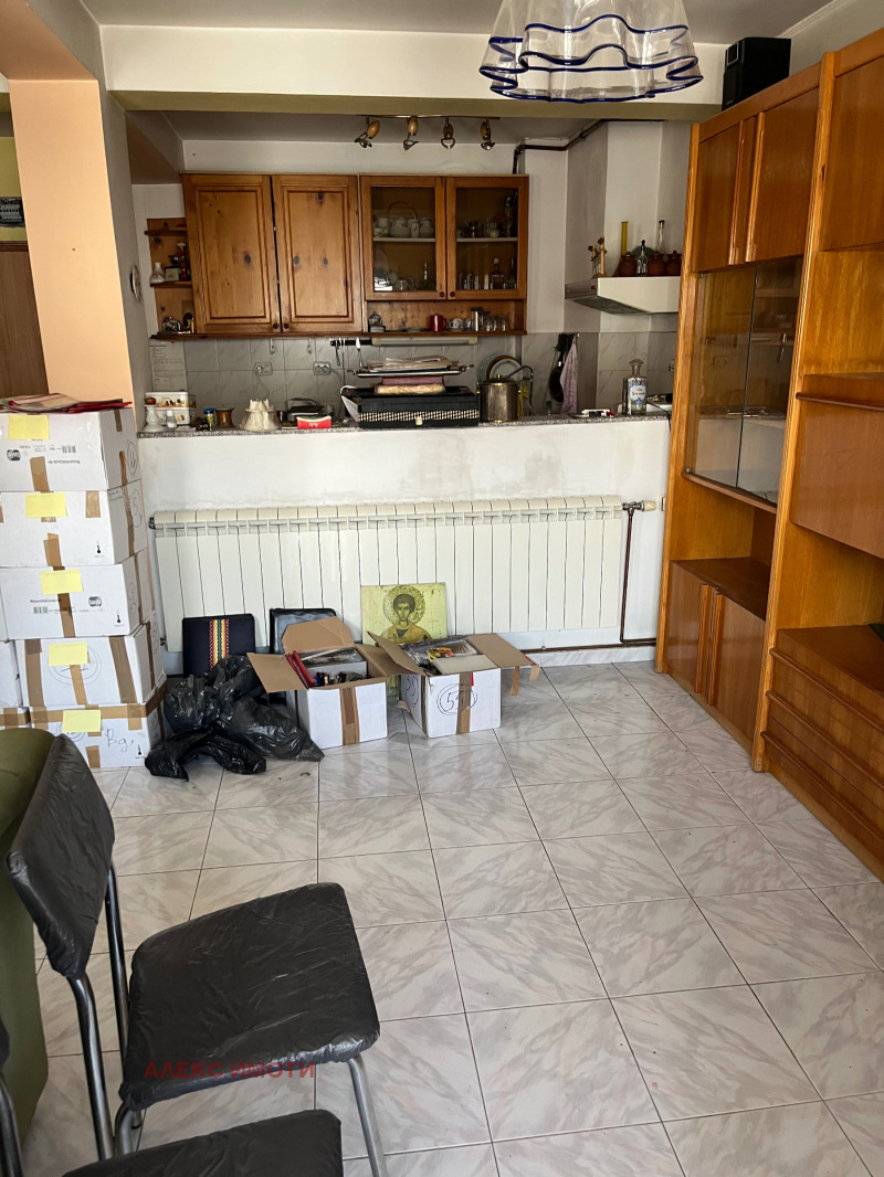 Na sprzedaż  1 sypialnia Sofia , Karpuzica , 80 mkw | 37183796 - obraz [9]