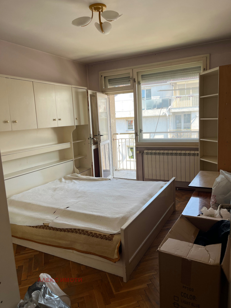 Na sprzedaż  1 sypialnia Sofia , Karpuzica , 80 mkw | 37183796 - obraz [2]