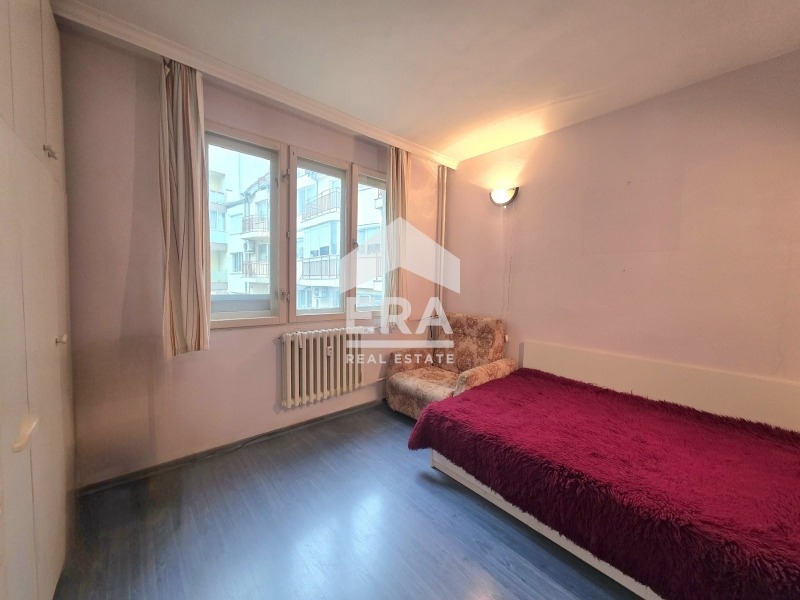 Продава 2-СТАЕН, гр. Русе, Център, снимка 4 - Апартаменти - 56726333