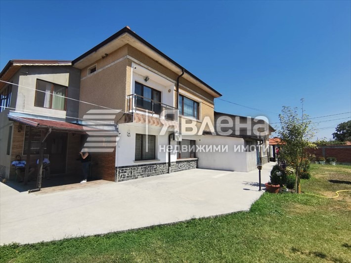 Продава КЪЩА, гр. Брезово, област Пловдив