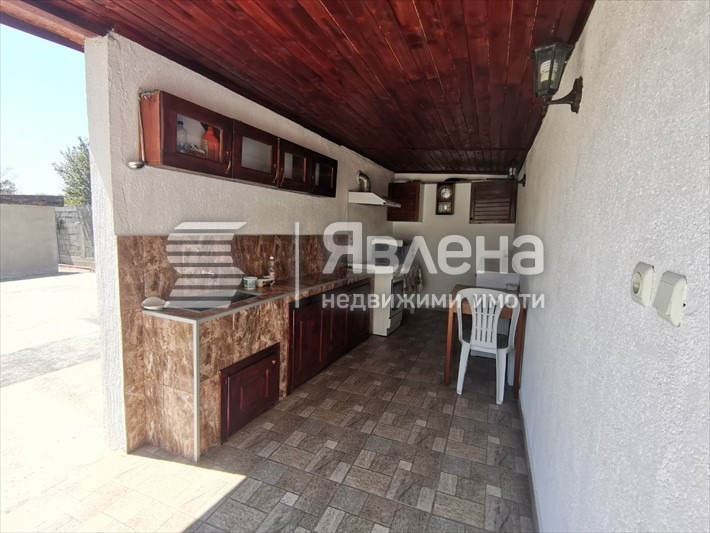 Продава КЪЩА, гр. Брезово, област Пловдив, снимка 2 - Къщи - 53867666