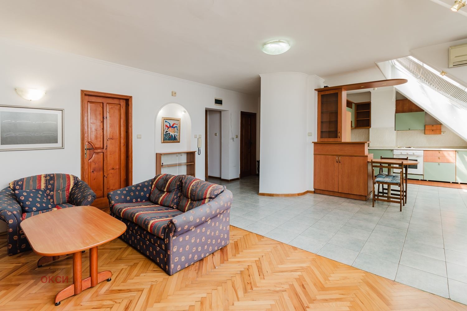 Продава 3-СТАЕН, гр. Бургас, Център, снимка 4 - Апартаменти - 56115930