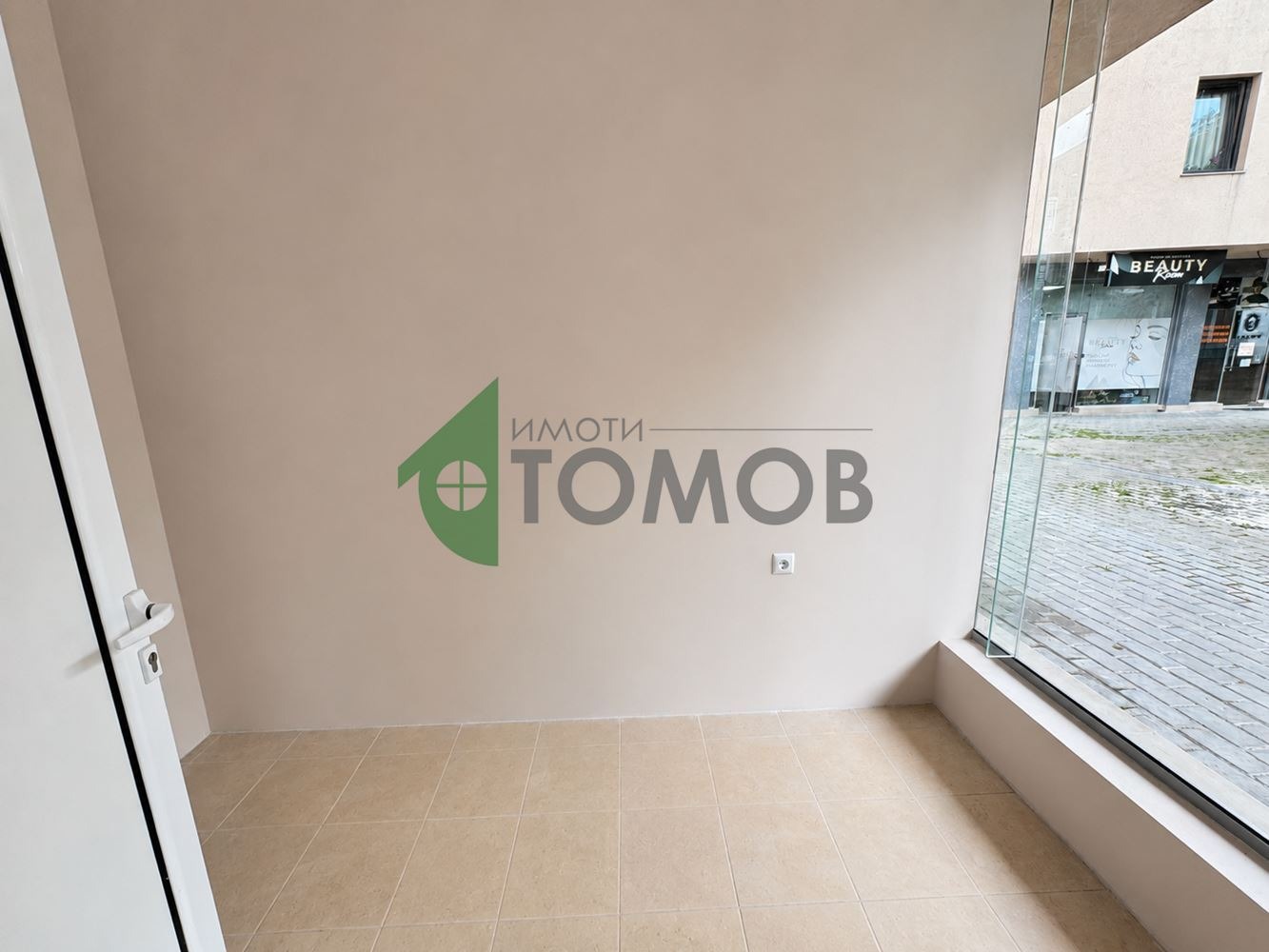 Продава ОФИС, гр. Шумен, Център, снимка 4 - Офиси - 54791503