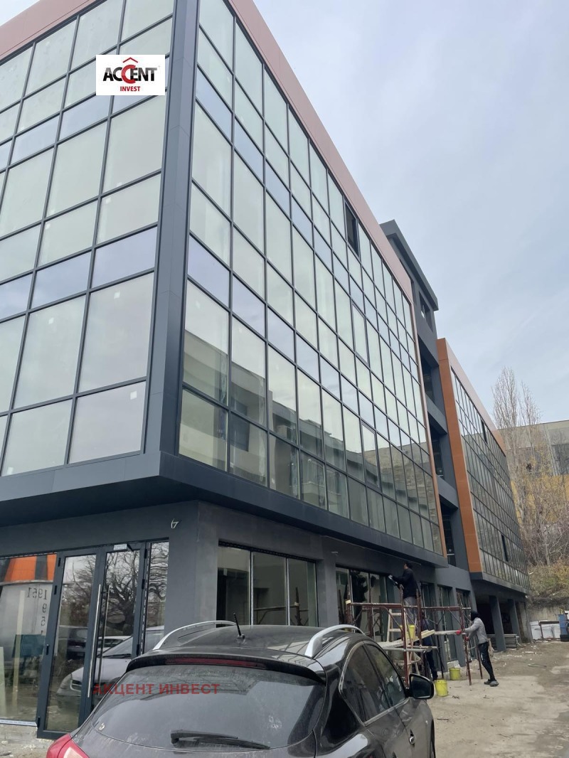 Продава САМОСТОЯТЕЛНА СГРАДА в град Варна, Западна промишлена зона - 270 кв.м / 254 000 € » 496 780.82 лв., АКЦЕНТ ИНВЕСТ