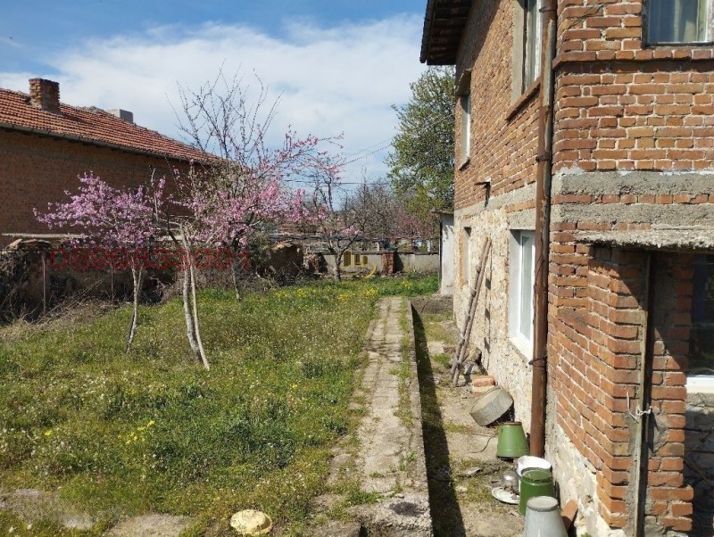 Продава КЪЩА, с. Брод, област Хасково