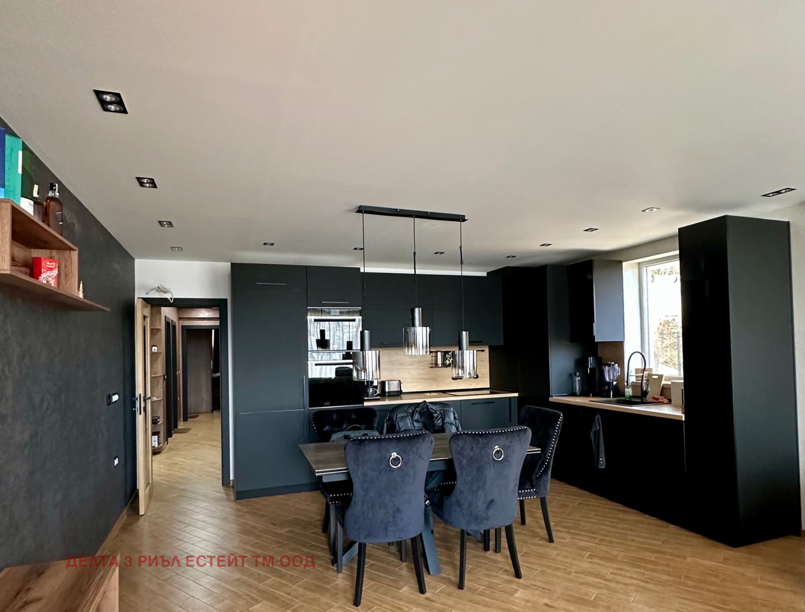 Продава 4-СТАЕН, гр. София, в.з.Киноцентъра, снимка 2 - Апартаменти - 53619404