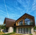 Продава КЪЩА, град Варна, Свети Никола • 485000 € / 948577.55 лв. • 49088456 1